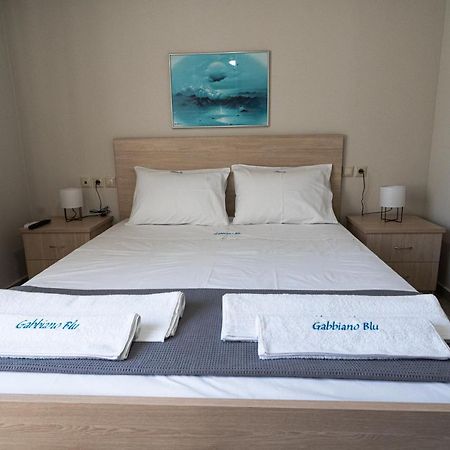 Gabbiano Blu Apartment Волос Екстериор снимка