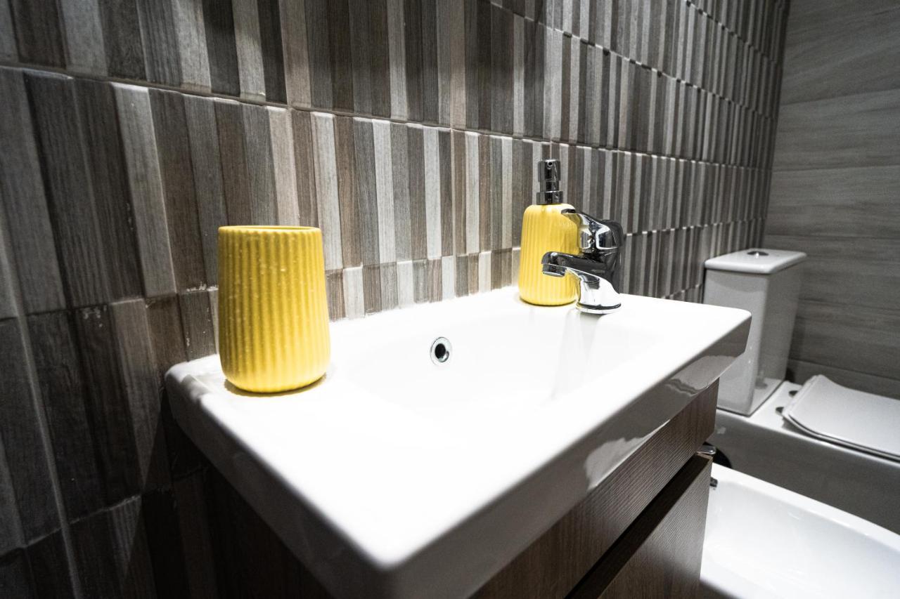 Gabbiano Blu Apartment Волос Екстериор снимка